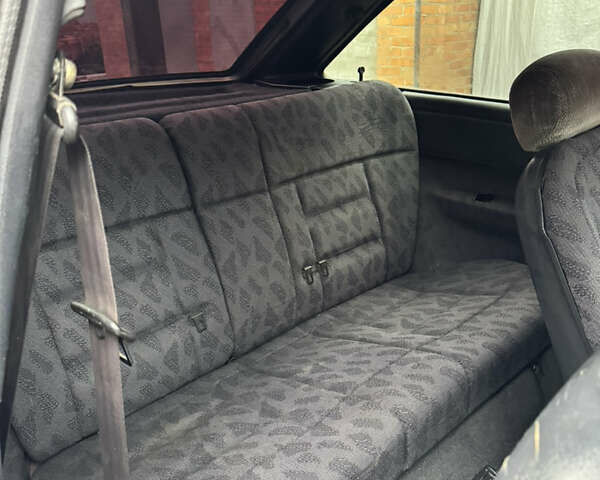 Красный Форд Эскорт, объемом двигателя 1.8 л и пробегом 55 тыс. км за 1500 $, фото 15 на Automoto.ua