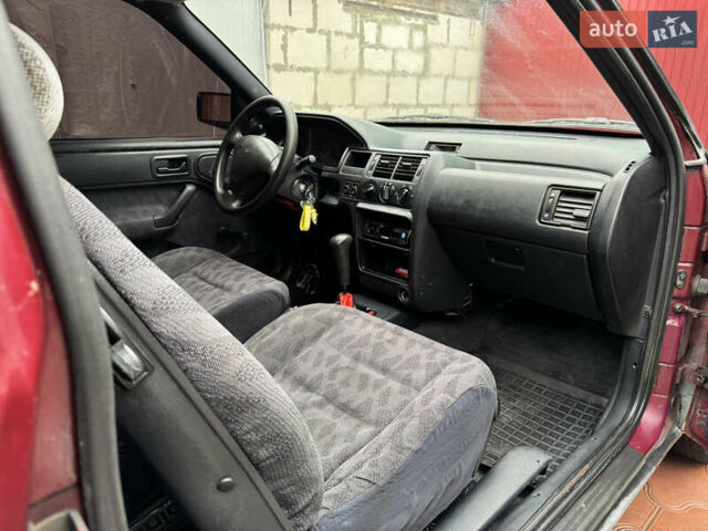 Красный Форд Эскорт, объемом двигателя 1.8 л и пробегом 55 тыс. км за 1500 $, фото 9 на Automoto.ua