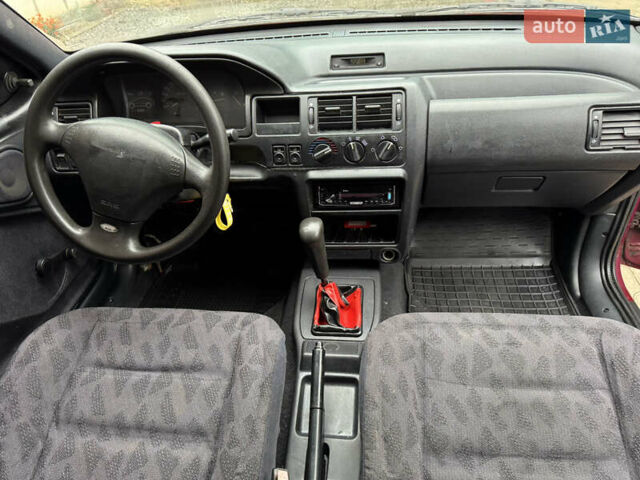 Красный Форд Эскорт, объемом двигателя 1.8 л и пробегом 55 тыс. км за 1500 $, фото 10 на Automoto.ua