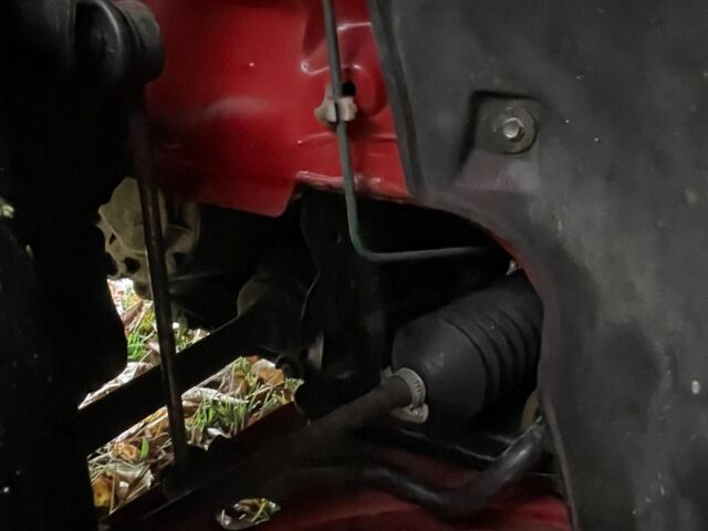 Красный Форд Эскорт, объемом двигателя 1.4 л и пробегом 650 тыс. км за 548 $, фото 6 на Automoto.ua