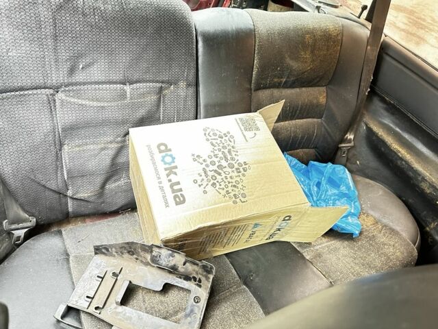 Червоний Форд Ескорт, об'ємом двигуна 10 л та пробігом 3 тис. км за 600 $, фото 3 на Automoto.ua