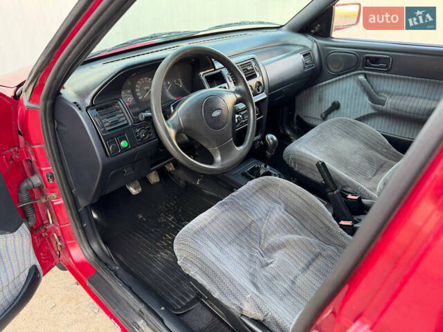 Червоний Форд Ескорт, об'ємом двигуна 1.6 л та пробігом 231 тис. км за 1350 $, фото 24 на Automoto.ua