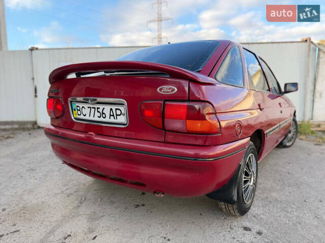 Червоний Форд Ескорт, об'ємом двигуна 1.6 л та пробігом 231 тис. км за 1350 $, фото 19 на Automoto.ua