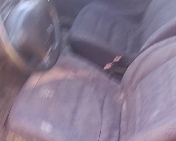 Красный Форд Эскорт, объемом двигателя 1.3 л и пробегом 500 тыс. км за 1200 $, фото 1 на Automoto.ua