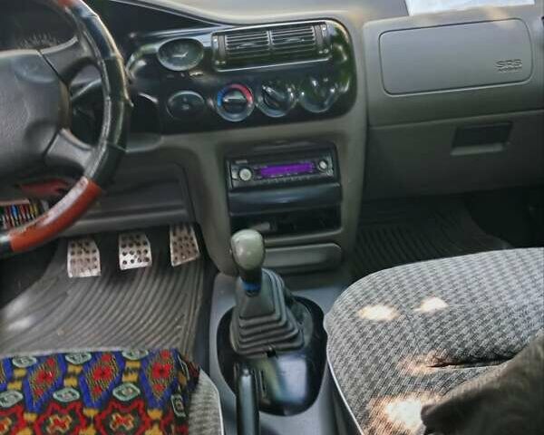 Червоний Форд Ескорт, об'ємом двигуна 0 л та пробігом 444 тис. км за 2200 $, фото 2 на Automoto.ua