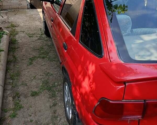 Червоний Форд Ескорт, об'ємом двигуна 0 л та пробігом 444 тис. км за 2200 $, фото 3 на Automoto.ua