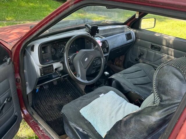 Красный Форд Эскорт, объемом двигателя 0 л и пробегом 12 тыс. км за 400 $, фото 4 на Automoto.ua