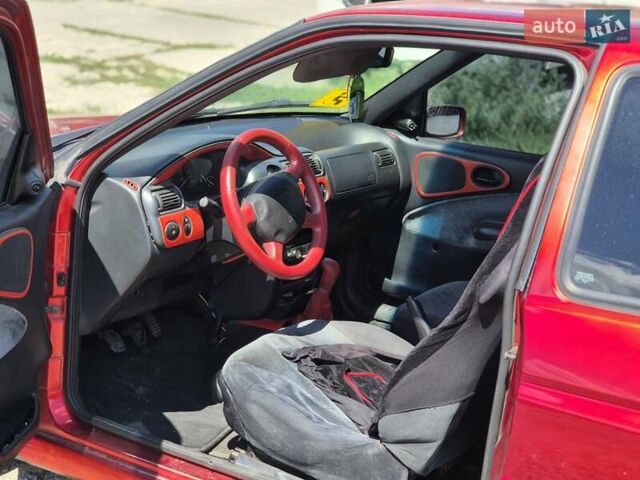 Червоний Форд Ескорт, об'ємом двигуна 1.6 л та пробігом 250 тис. км за 1200 $, фото 4 на Automoto.ua