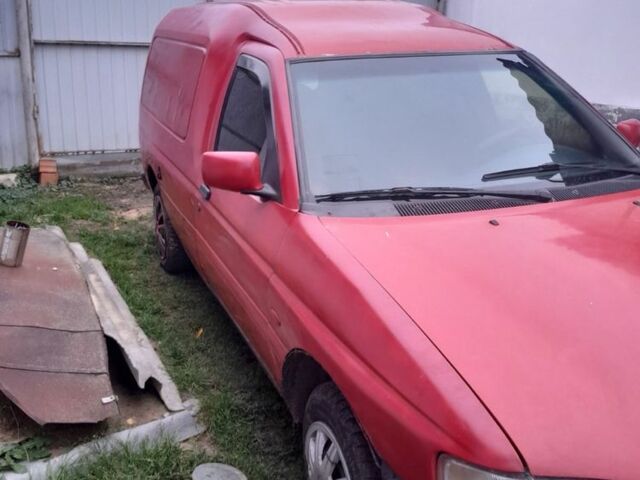 Красный Форд Эскорт, объемом двигателя 1.4 л и пробегом 170 тыс. км за 850 $, фото 2 на Automoto.ua