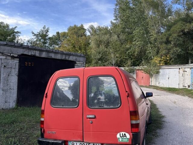 Красный Форд Эскорт, объемом двигателя 1.3 л и пробегом 150 тыс. км за 1400 $, фото 6 на Automoto.ua