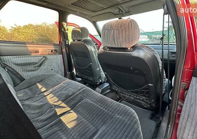 Красный Форд Эскорт, объемом двигателя 0 л и пробегом 183 тыс. км за 1900 $, фото 9 на Automoto.ua