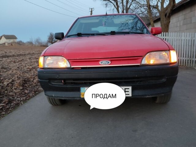 Красный Форд Эскорт, объемом двигателя 1.4 л и пробегом 589 тыс. км за 900 $, фото 5 на Automoto.ua