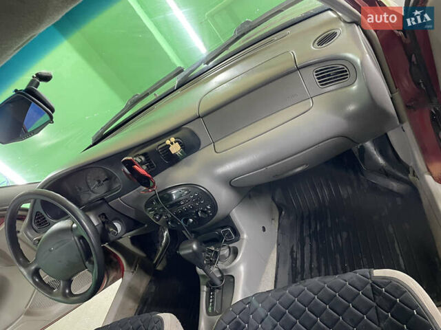 Красный Форд Эскорт, объемом двигателя 2 л и пробегом 216 тыс. км за 2500 $, фото 32 на Automoto.ua