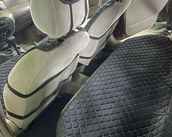 Красный Форд Эскорт, объемом двигателя 2 л и пробегом 216 тыс. км за 2500 $, фото 38 на Automoto.ua