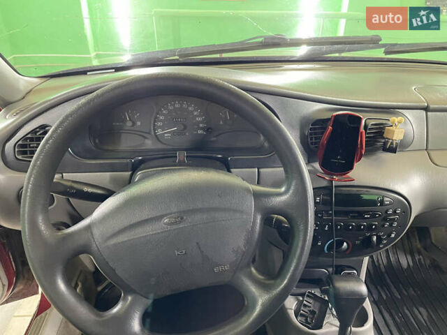 Красный Форд Эскорт, объемом двигателя 2 л и пробегом 216 тыс. км за 2500 $, фото 29 на Automoto.ua