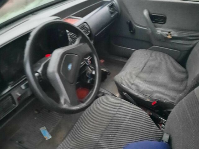 Червоний Форд Ескорт, об'ємом двигуна 1.8 л та пробігом 3 тис. км за 300 $, фото 2 на Automoto.ua