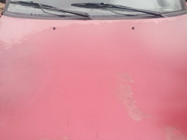 Красный Форд Эскорт, объемом двигателя 1.9 л и пробегом 190 тыс. км за 994 $, фото 2 на Automoto.ua