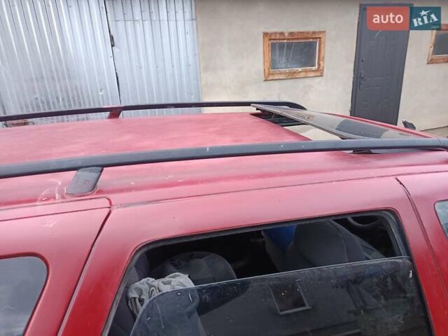 Красный Форд Эскорт, объемом двигателя 1.4 л и пробегом 300 тыс. км за 499 $, фото 2 на Automoto.ua