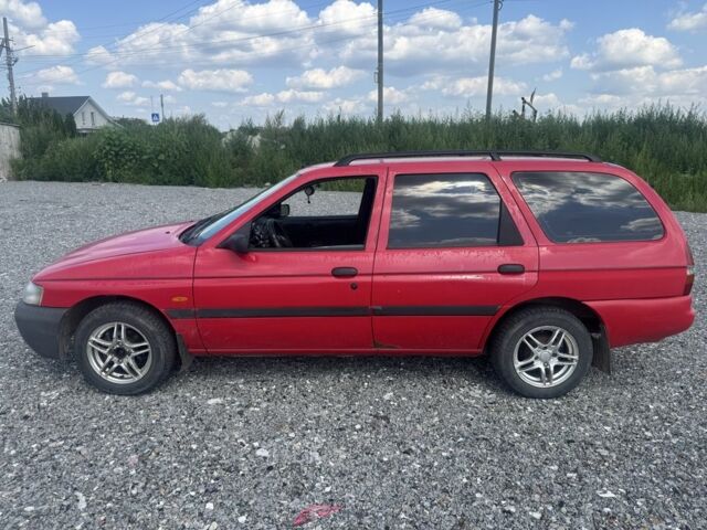 Червоний Форд Ескорт, об'ємом двигуна 1.6 л та пробігом 343 тис. км за 1500 $, фото 6 на Automoto.ua