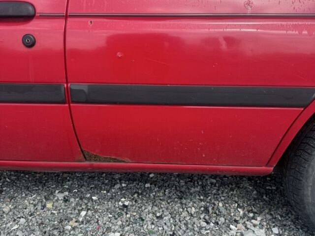 Червоний Форд Ескорт, об'ємом двигуна 1.6 л та пробігом 343 тис. км за 1500 $, фото 7 на Automoto.ua