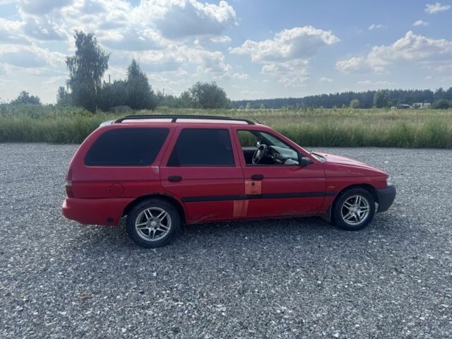Червоний Форд Ескорт, об'ємом двигуна 1.6 л та пробігом 343 тис. км за 1500 $, фото 1 на Automoto.ua
