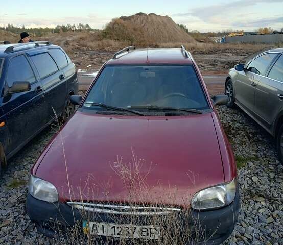 Красный Форд Эскорт, объемом двигателя 1.6 л и пробегом 300 тыс. км за 850 $, фото 2 на Automoto.ua