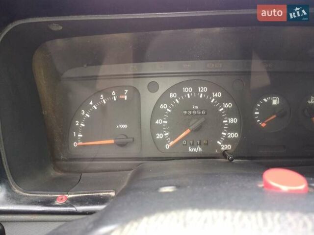 Червоний Форд Ескорт, об'ємом двигуна 1.39 л та пробігом 93 тис. км за 1325 $, фото 31 на Automoto.ua