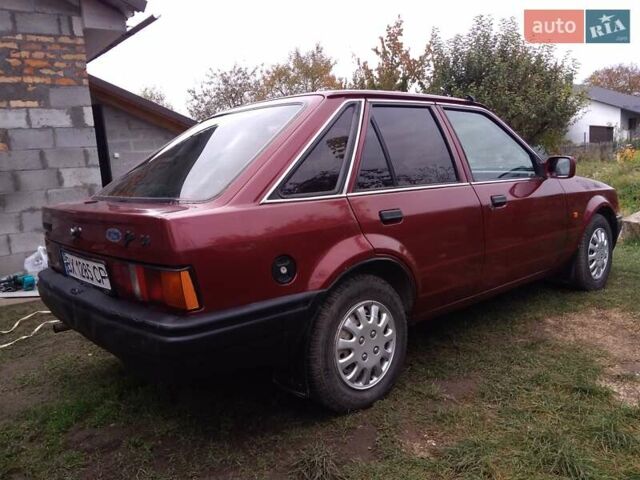 Червоний Форд Ескорт, об'ємом двигуна 1.39 л та пробігом 93 тис. км за 1325 $, фото 34 на Automoto.ua