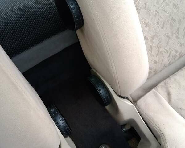 Червоний Форд Ескорт, об'ємом двигуна 1.39 л та пробігом 93 тис. км за 1325 $, фото 5 на Automoto.ua