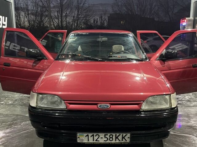 Червоний Форд Ескорт, об'ємом двигуна 1.4 л та пробігом 2 тис. км за 700 $, фото 5 на Automoto.ua