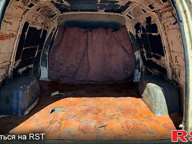 Форд Эскорт, объемом двигателя 1.4 л и пробегом 0 тыс. км за 1700 $, фото 4 на Automoto.ua