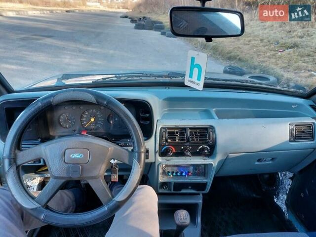 Форд Ескорт, об'ємом двигуна 1.6 л та пробігом 160 тис. км за 950 $, фото 1 на Automoto.ua