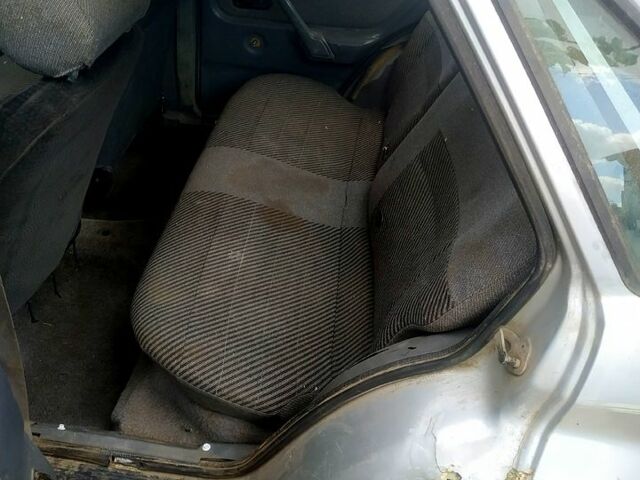 Форд Эскорт, объемом двигателя 1.3 л и пробегом 492 тыс. км за 250 $, фото 3 на Automoto.ua