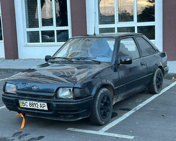Форд Эскорт, объемом двигателя 0 л и пробегом 180 тыс. км за 500 $, фото 1 на Automoto.ua
