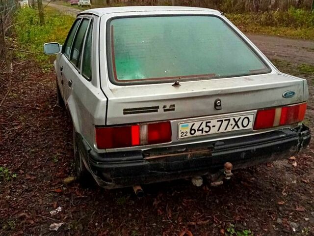 Форд Ескорт, об'ємом двигуна 1.4 л та пробігом 250 тис. км за 450 $, фото 3 на Automoto.ua