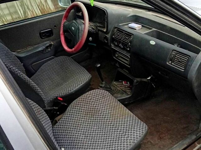 Форд Ескорт, об'ємом двигуна 1.4 л та пробігом 250 тис. км за 450 $, фото 1 на Automoto.ua