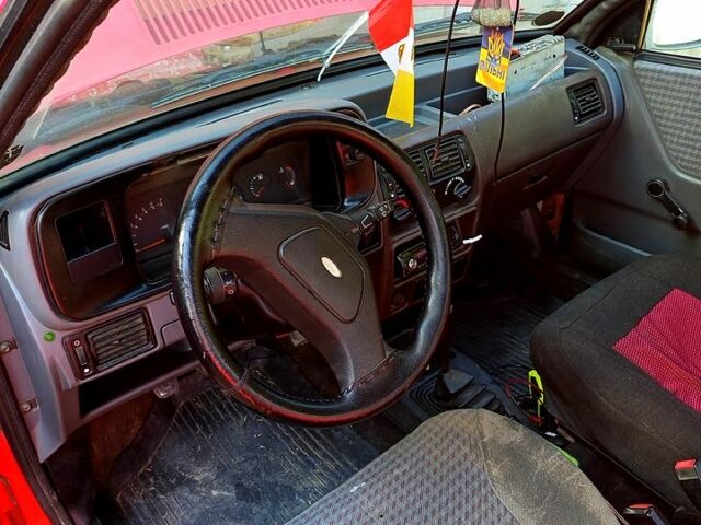Форд Эскорт, объемом двигателя 1.4 л и пробегом 234 тыс. км за 750 $, фото 8 на Automoto.ua