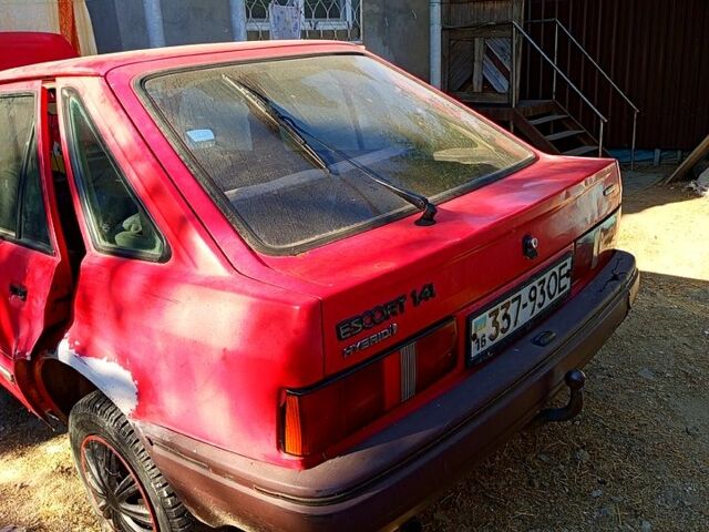 Форд Эскорт, объемом двигателя 1.4 л и пробегом 234 тыс. км за 750 $, фото 11 на Automoto.ua