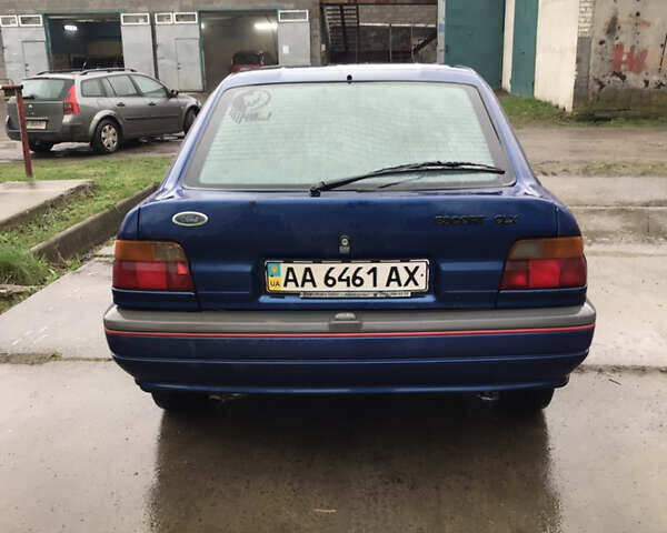 Форд Эскорт, объемом двигателя 1.3 л и пробегом 158 тыс. км за 1400 $, фото 4 на Automoto.ua