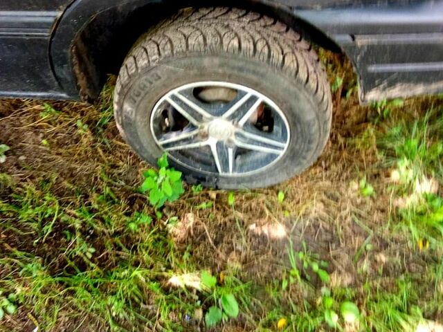 Форд Эскорт, объемом двигателя 1.6 л и пробегом 400 тыс. км за 666 $, фото 2 на Automoto.ua