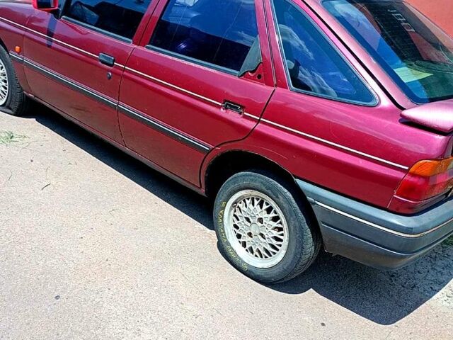 Форд Ескорт, об'ємом двигуна 1.6 л та пробігом 230 тис. км за 800 $, фото 7 на Automoto.ua