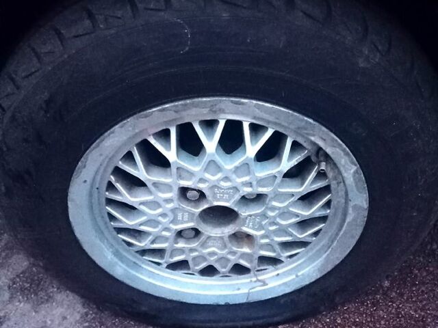 Форд Эскорт, объемом двигателя 1.6 л и пробегом 220 тыс. км за 750 $, фото 2 на Automoto.ua