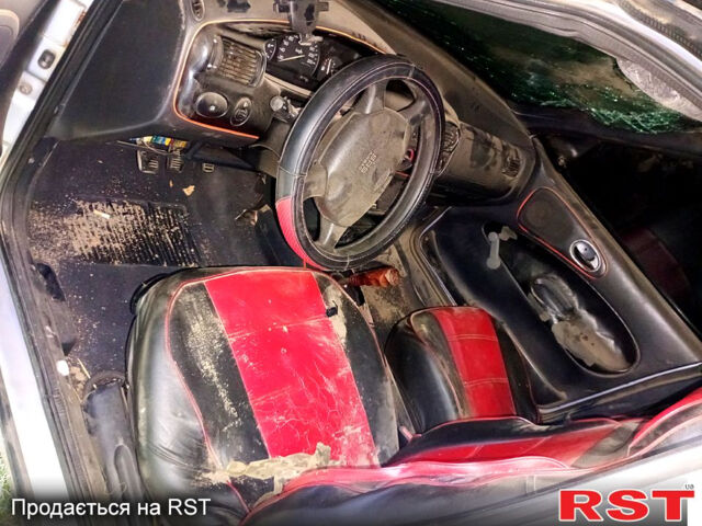 Форд Эскорт, объемом двигателя 1.6 л и пробегом 0 тыс. км за 700 $, фото 4 на Automoto.ua