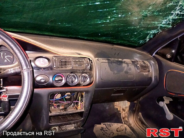 Форд Эскорт, объемом двигателя 1.6 л и пробегом 0 тыс. км за 700 $, фото 2 на Automoto.ua