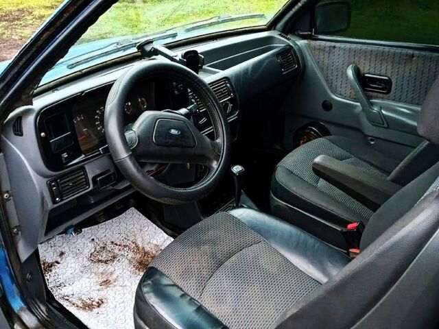 Форд Эскорт, объемом двигателя 1.4 л и пробегом 170 тыс. км за 830 $, фото 5 на Automoto.ua