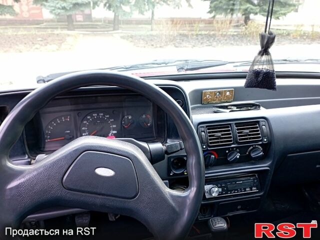 Форд Эскорт, объемом двигателя 1.4 л и пробегом 0 тыс. км за 1200 $, фото 2 на Automoto.ua