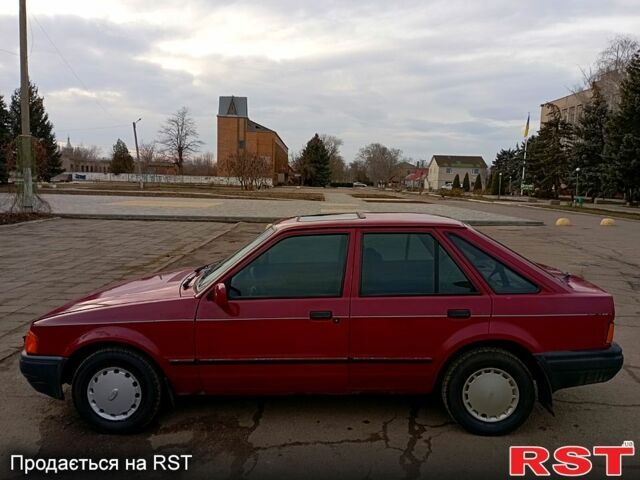 Форд Эскорт, объемом двигателя 1.4 л и пробегом 0 тыс. км за 1200 $, фото 4 на Automoto.ua