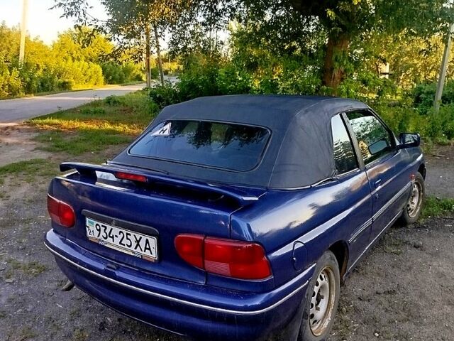 Форд Ескорт, об'ємом двигуна 1.6 л та пробігом 154 тис. км за 2050 $, фото 1 на Automoto.ua