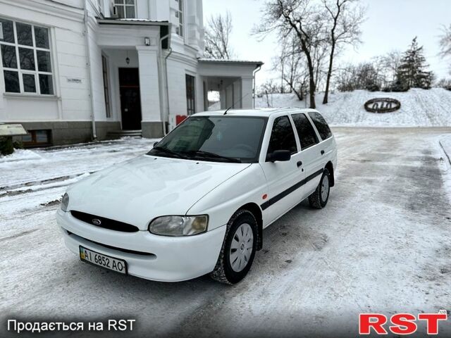 Форд Эскорт, объемом двигателя 1.3 л и пробегом 255 тыс. км за 1999 $, фото 1 на Automoto.ua