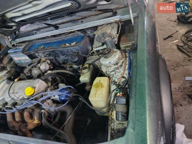 Серый Форд Эскорт, объемом двигателя 1.3 л и пробегом 161 тыс. км за 706 $, фото 10 на Automoto.ua